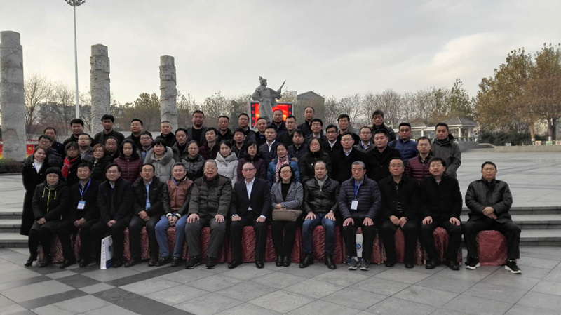 <a href='http://www.jinshusc.com' class='keys' title='點擊查看關于氧化鎂的相關信息' target='_blank'>氧化鎂</a>